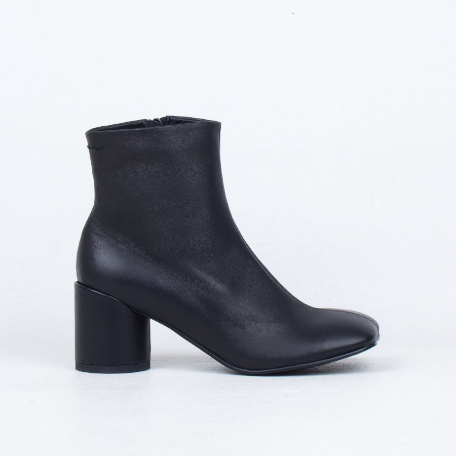 Alessi Boot