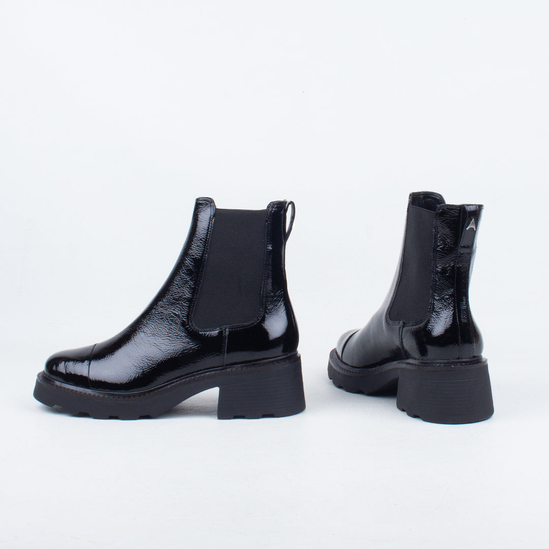 Cara Boot