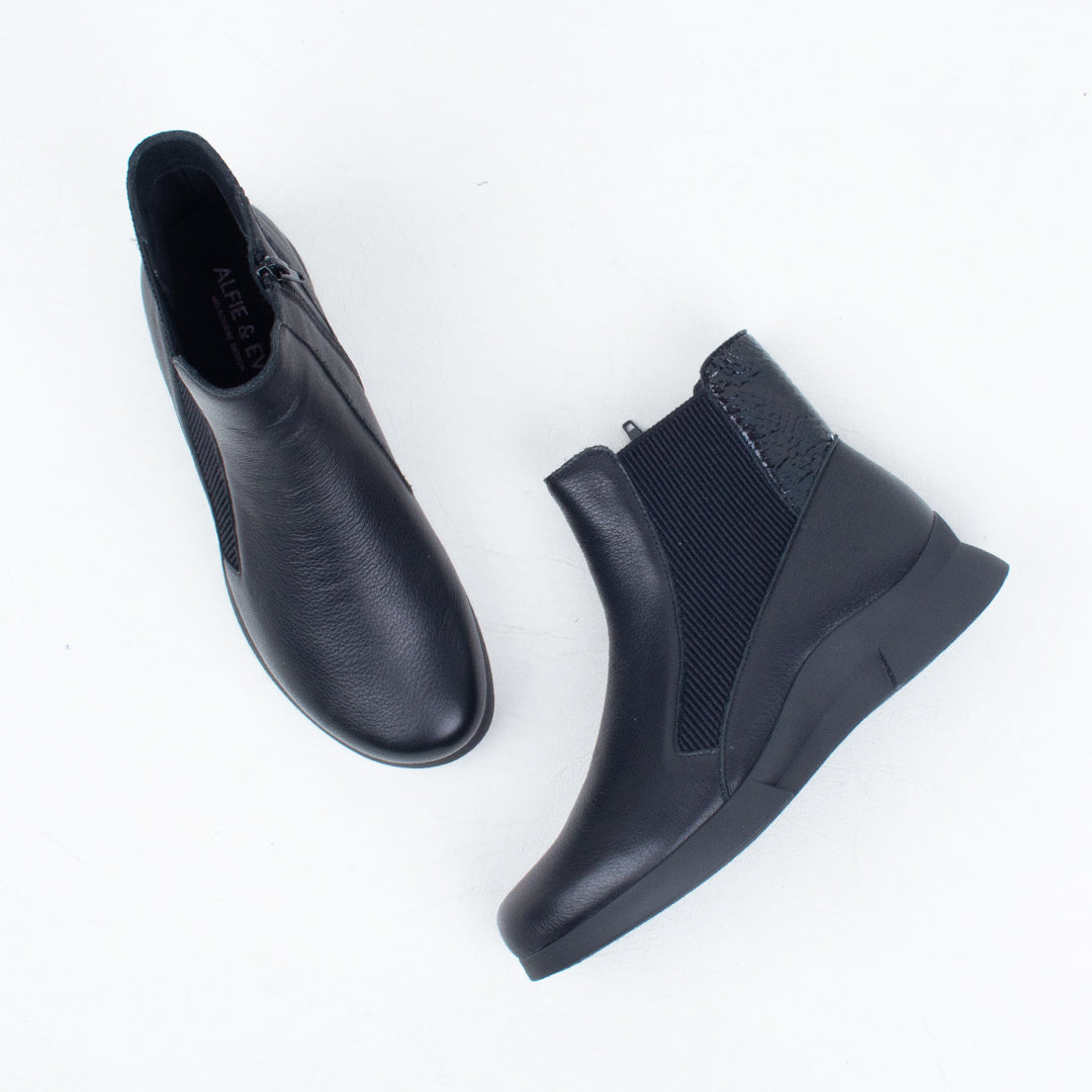 Junior Ankle Boot