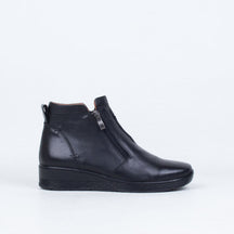 Regis Boot