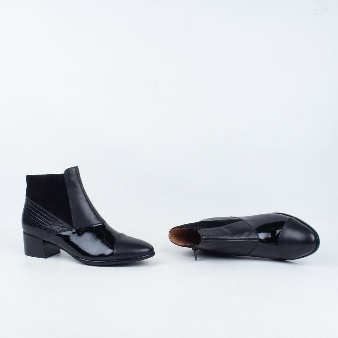 Award Boot