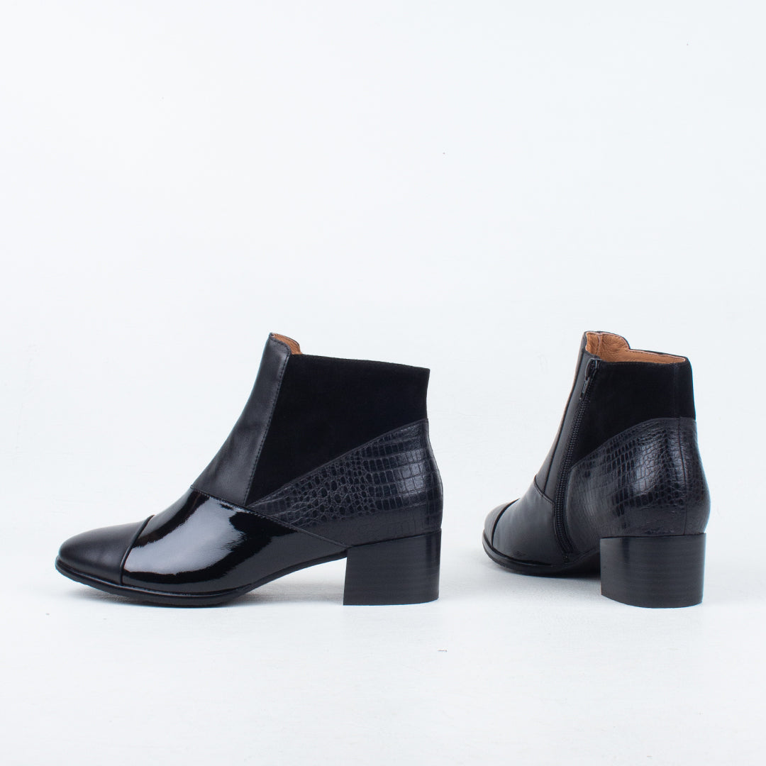 Award Boot
