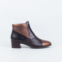 Award Boot