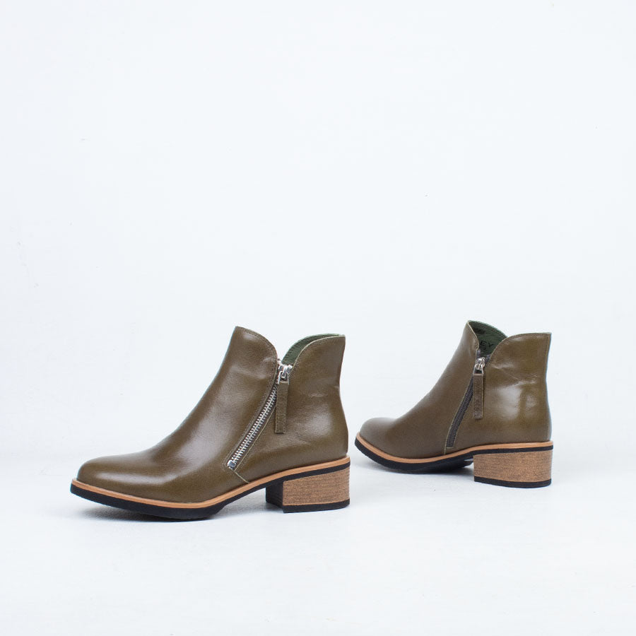 Doloma Boot