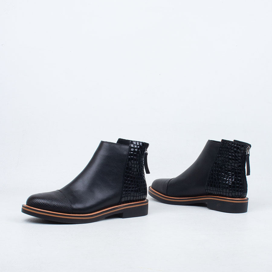 Duckling Ankle Boot