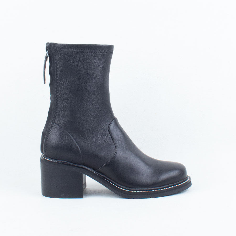 Dumont Boot