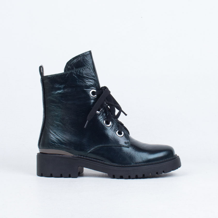 Pop Ankle Boot