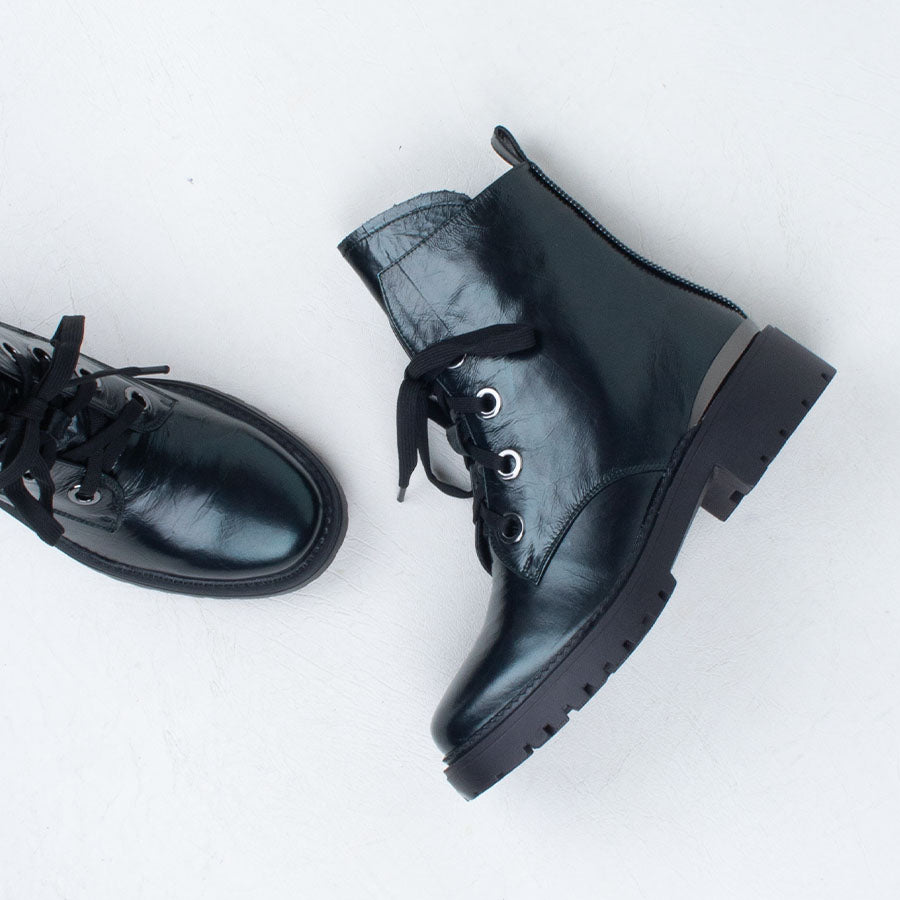 Pop Ankle Boot