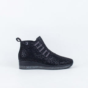 Maddy Boot