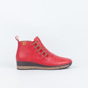 Maddy Boot