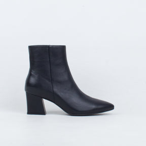 Manuku Ankle Boot