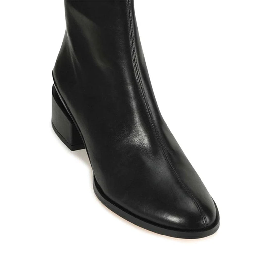 Cast Boot