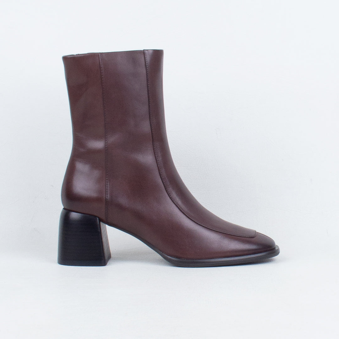 Charline Boot