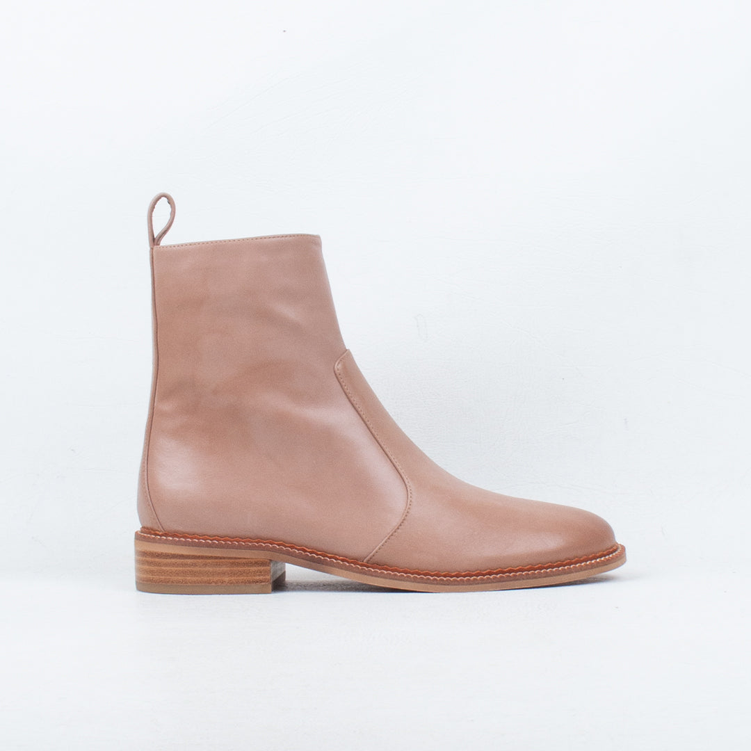Karina Boot