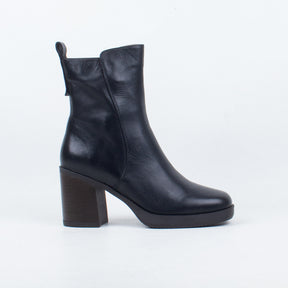 Katt Boot