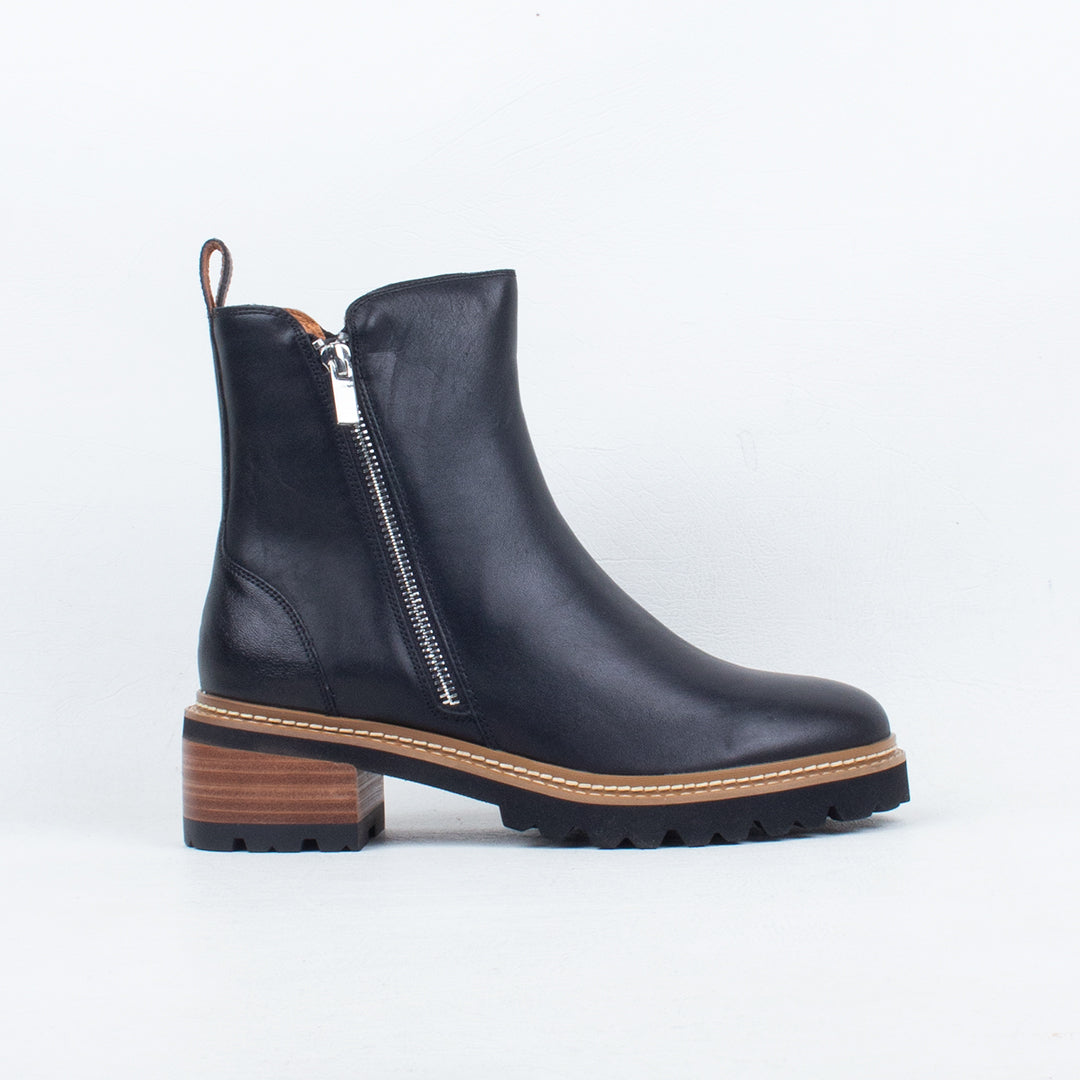 Lindira Ankle Boot