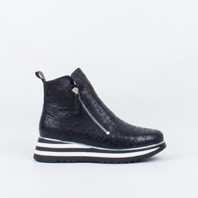 Groupie Boot