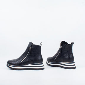 Groupie Boot