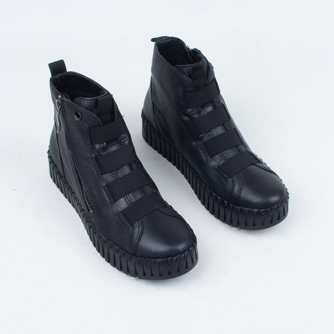 Uclina Ankle Boot
