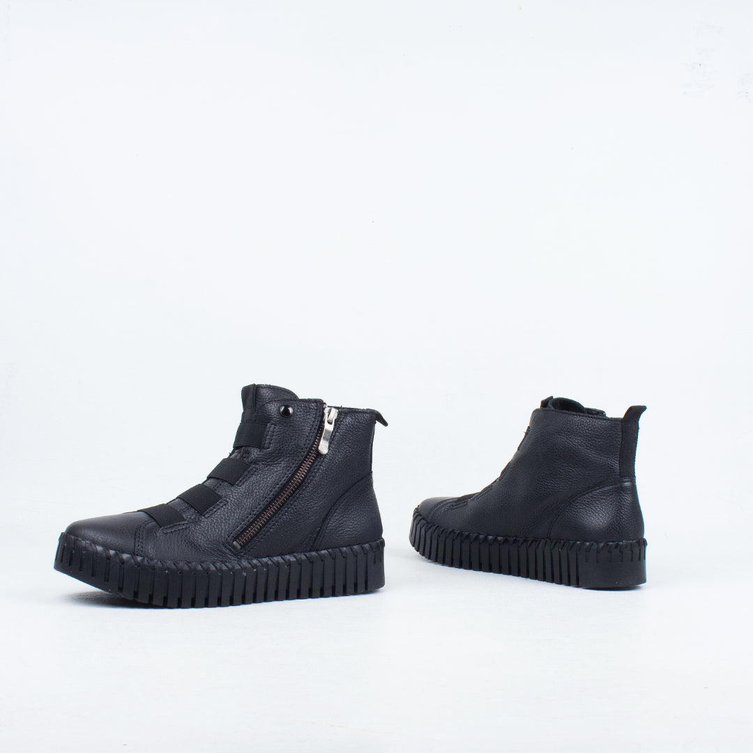 Uclina Ankle Boot