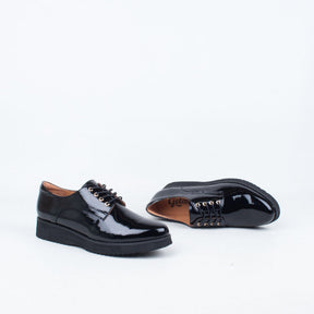 Addiction Lace Up