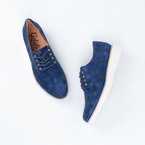 Addiction Lace Up