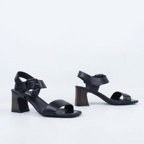 Kiria Heeled Sandal