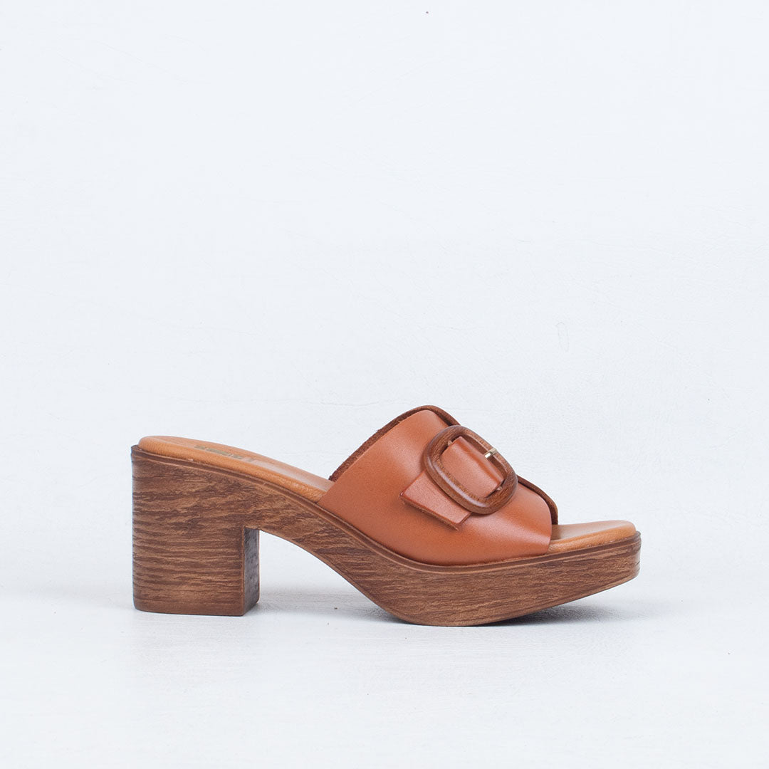 Quirina Heeled Slide