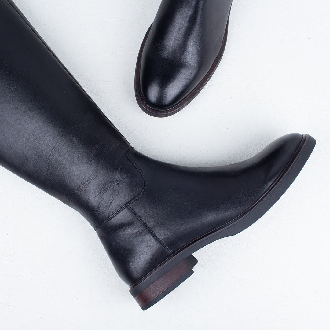 Blanche Knee Boot