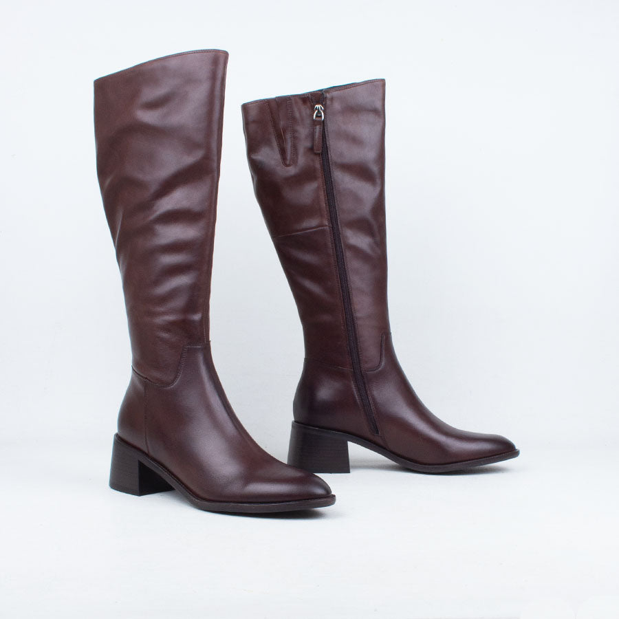 Wyoming Knee Boot