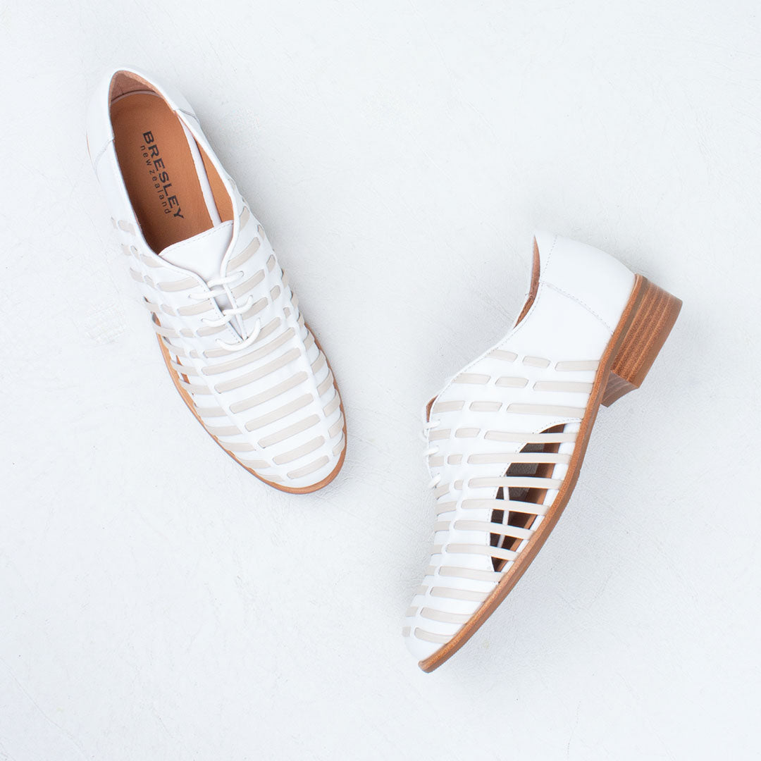 Arco Lace Up