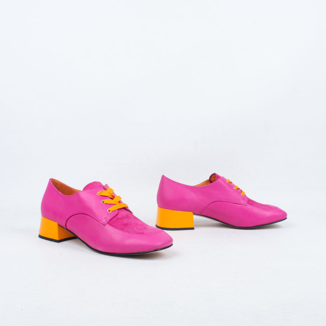 Dester Lace Up