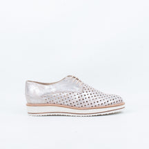 Loyer Lace Up