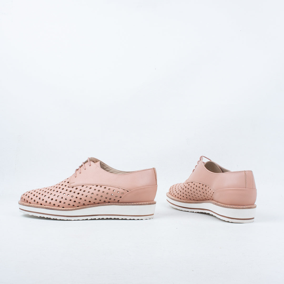 Loyer Lace Up