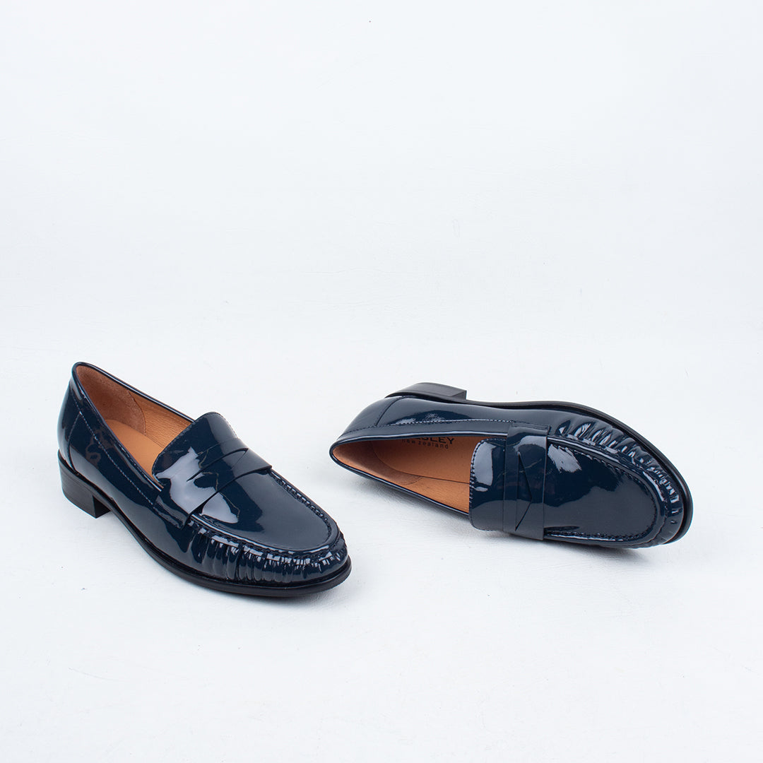 Asha Loafer