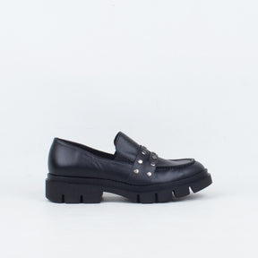 Luela Loafer