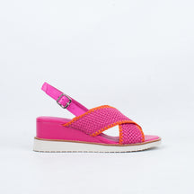 Shayna Sandal