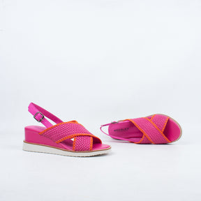 Shayna Sandal