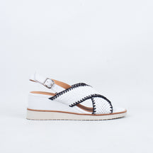 Shayna Sandal