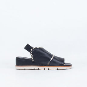 Sigma Sandal
