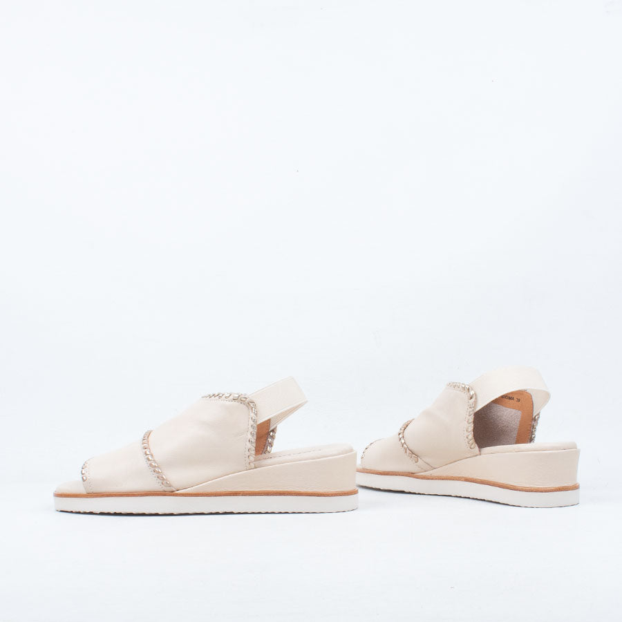 Sigma Sandal