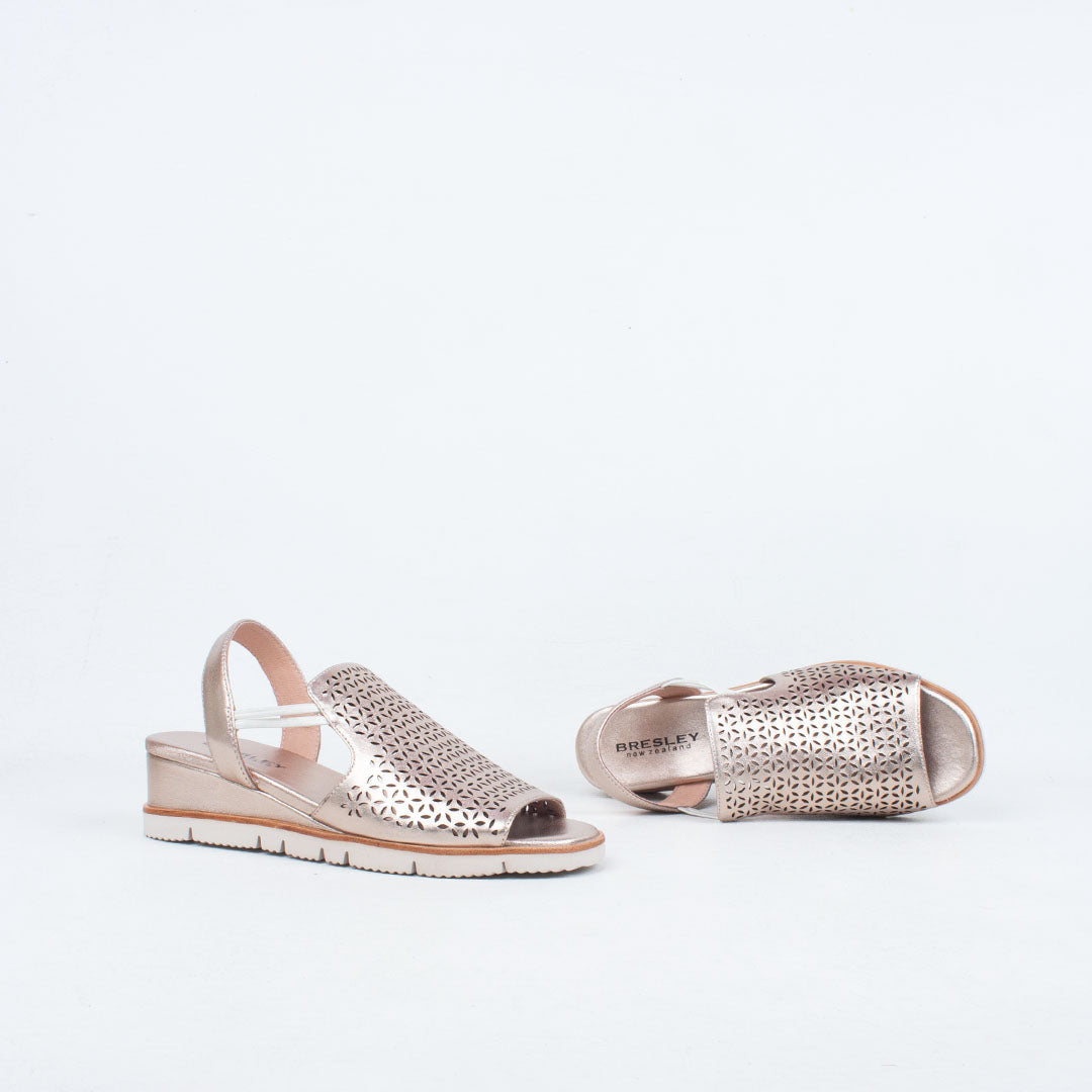 Sled Sandal