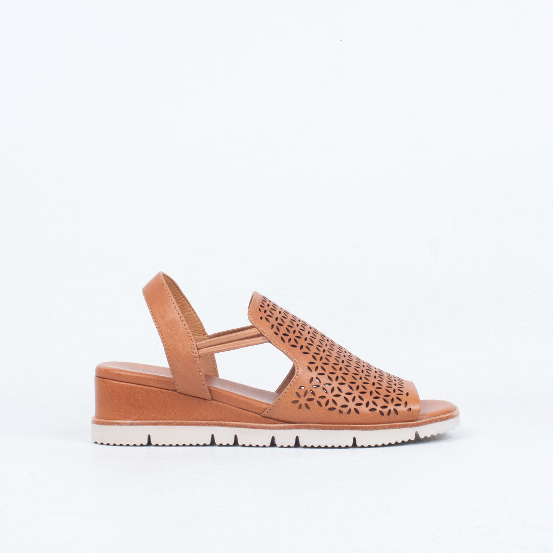 Sled Sandal