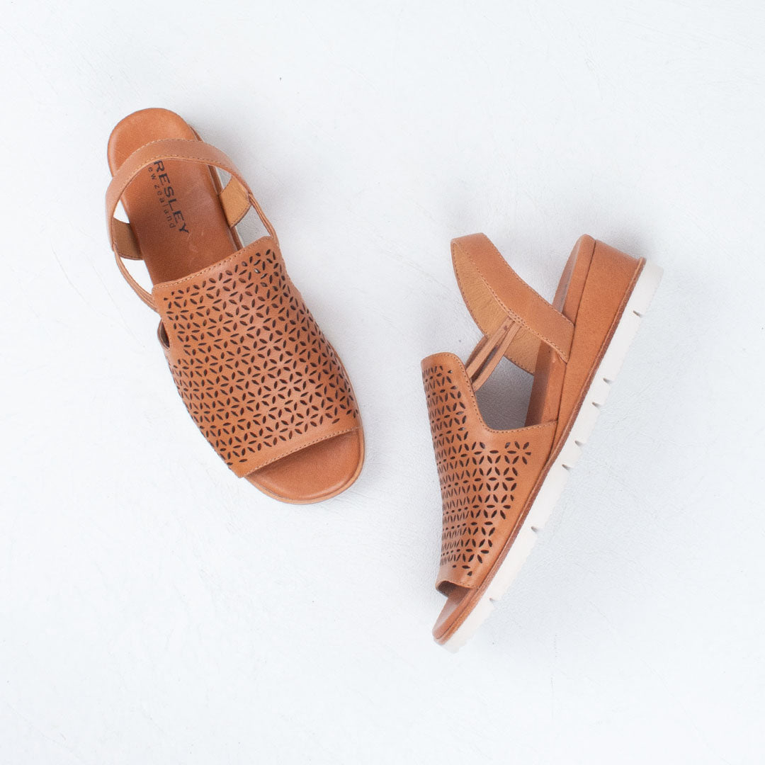 Sled Sandal