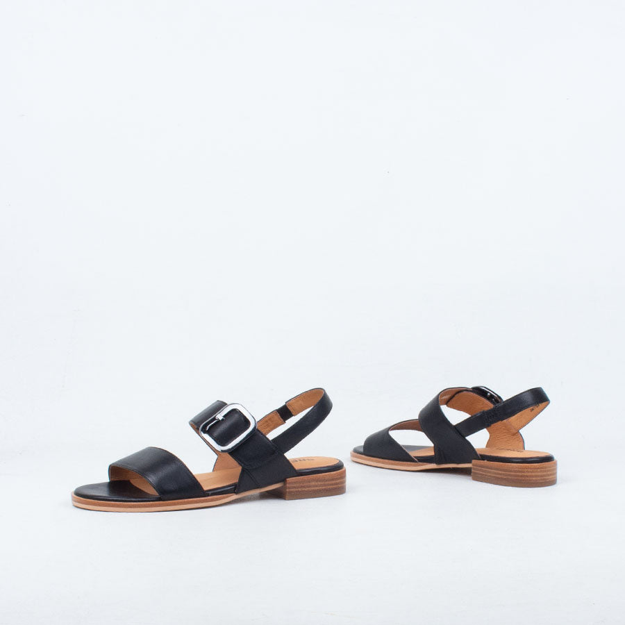 Smitten Sandal