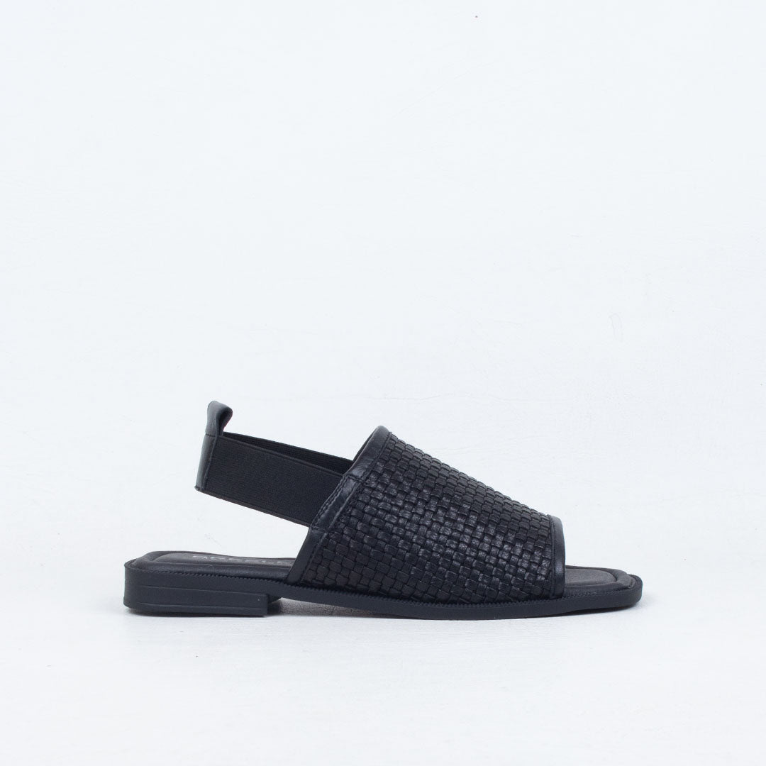 Snob Sandal