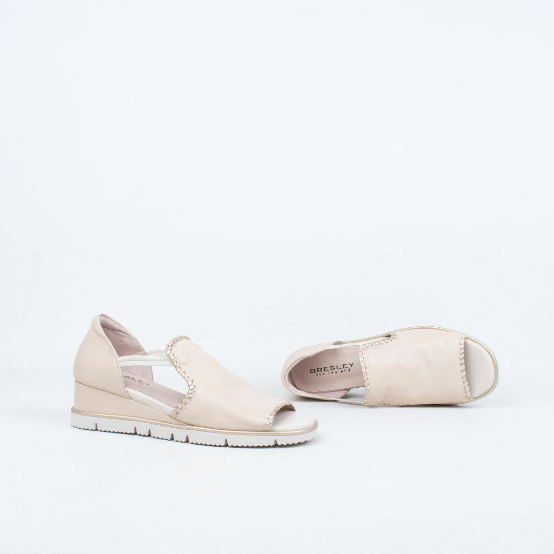 Spesh Sandal