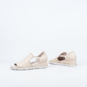 Spesh Sandal