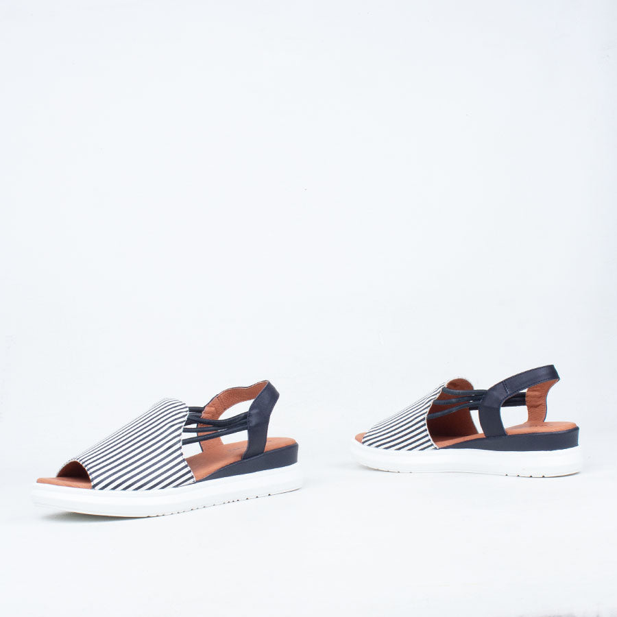 Mirky Sandal