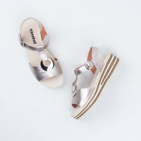 Mosey Sandal